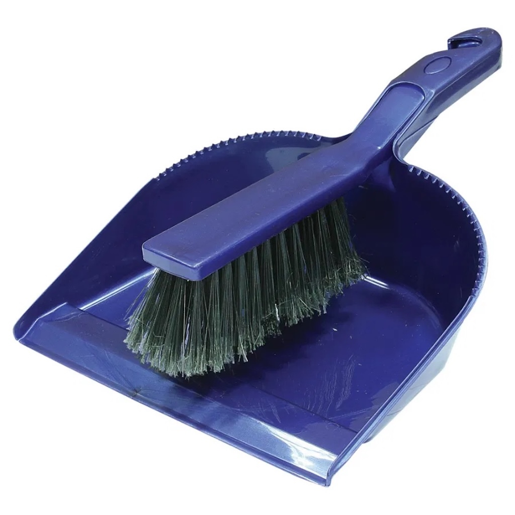 PLASTIC DUST PAN & BRUSH SET